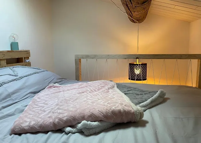 Bel Appartement Chic Et Cosy.